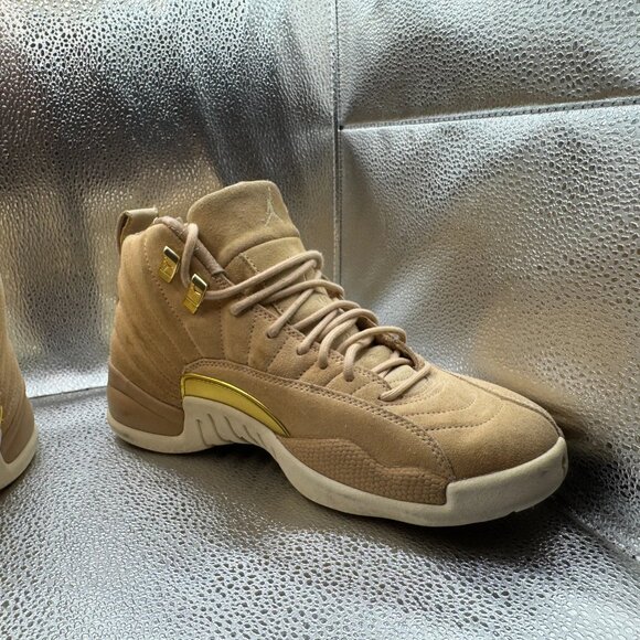 Size‎ 8.5 Nike Air Jordan 12 XII Womens Vachetta Tan Gold Sail Shoes AO6068-203 - Picture 5 of 12
